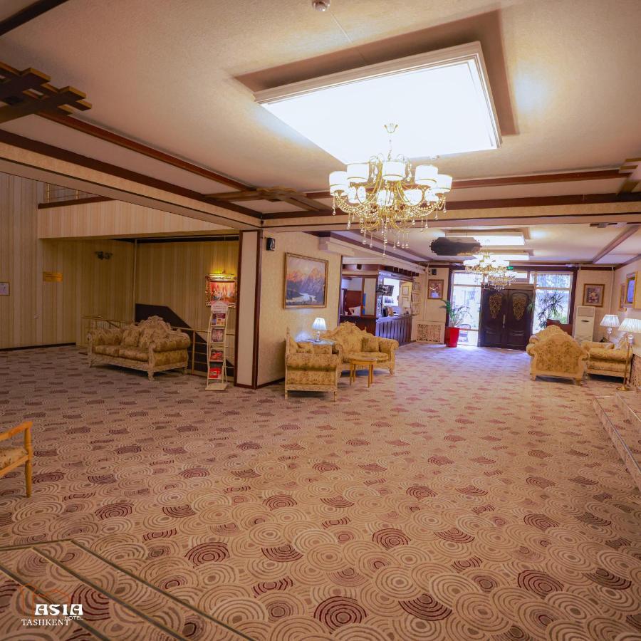Asia Tashkent Hotel Buitenkant foto