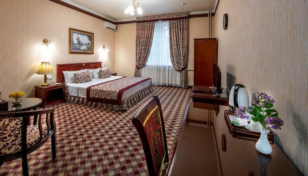 Asia Tashkent Hotel Buitenkant foto