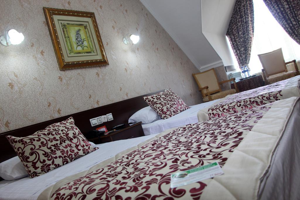 Asia Tashkent Hotel Buitenkant foto